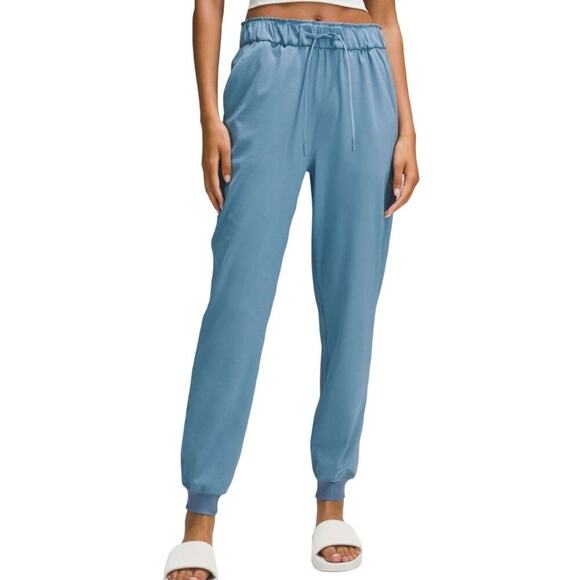 Lululemon Stretch High-Rise Jogger *Full Length Utility Blue‎ Elastic Waist Sz 2 - Picture 1 of 10
